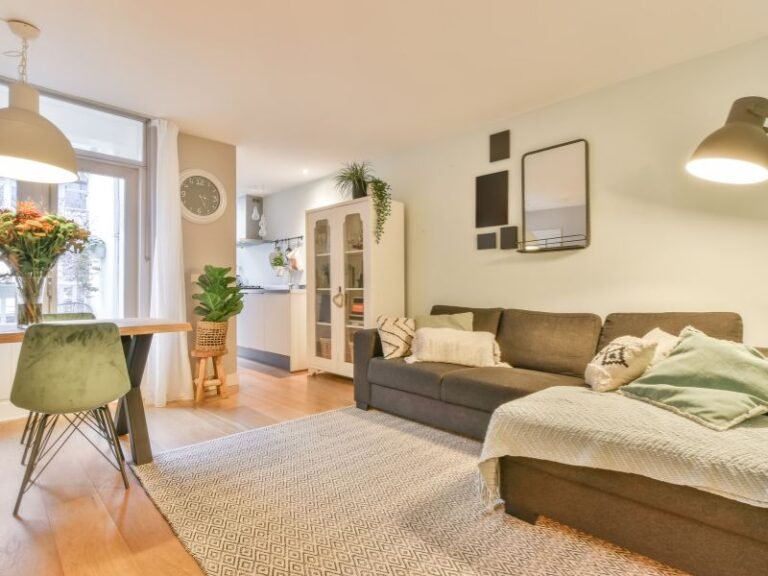 Renovando casas antigas para novas histórias familiares